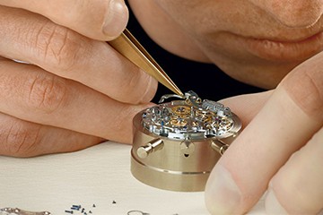 广州欧米茄三问售后维修地址查询