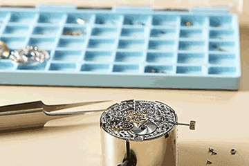 广州欧米茄手表官方售后维修在哪